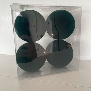 Ashland Dark Green Holiday Ornaments